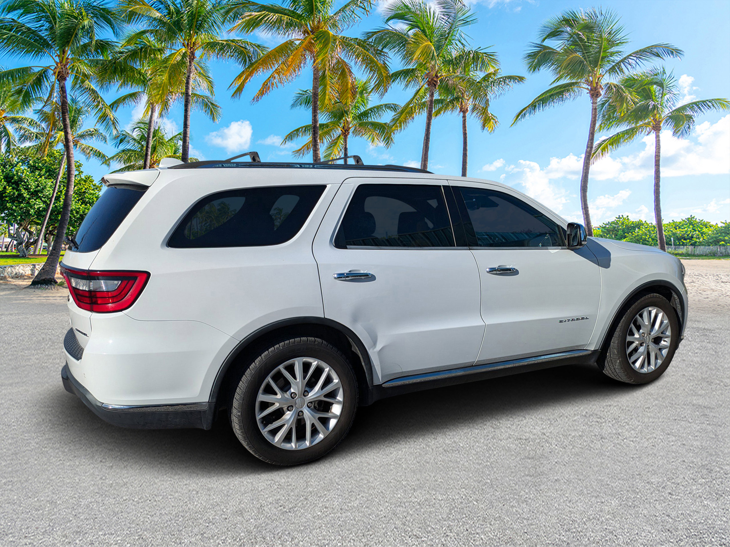 Used 2015 Dodge Durango Citadel w/ Technology Group image 4