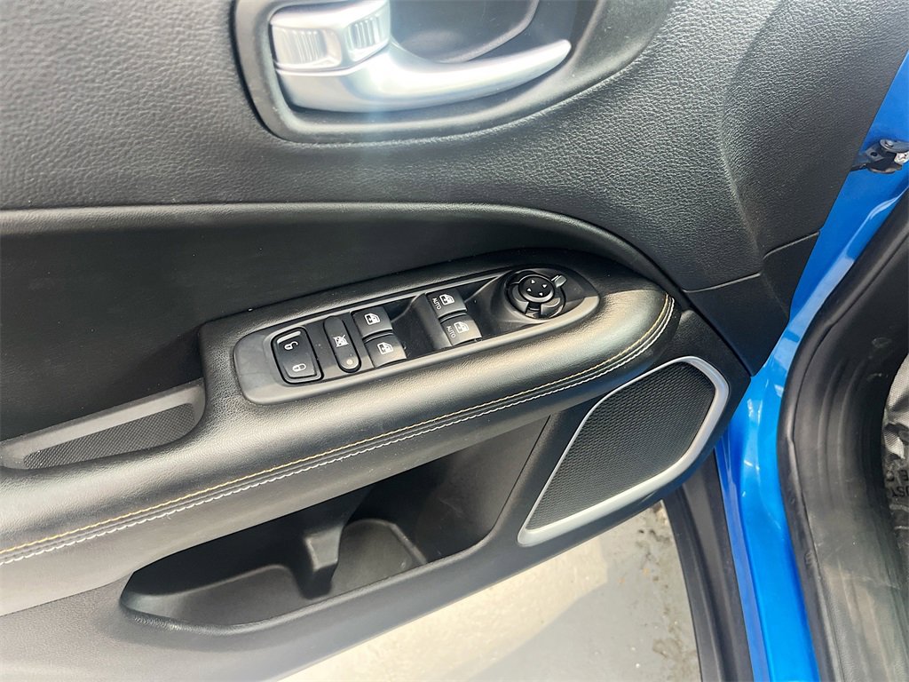 Used 2021 Jeep Compass Sport image 17