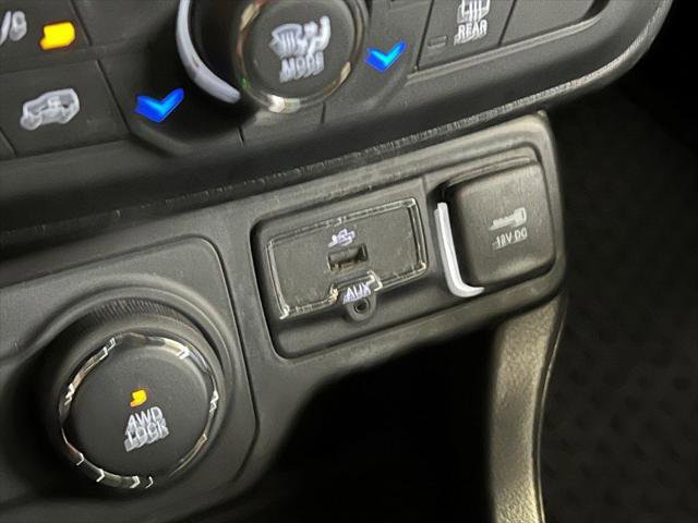 Certified 2022 Jeep Renegade Altitude w/ Sun/Sound Group image 36