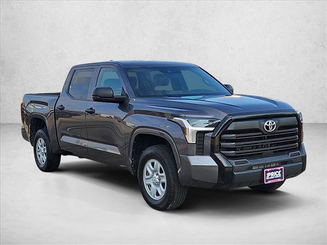 Used 2025 Toyota Tundra SR AWD/4WD image 3