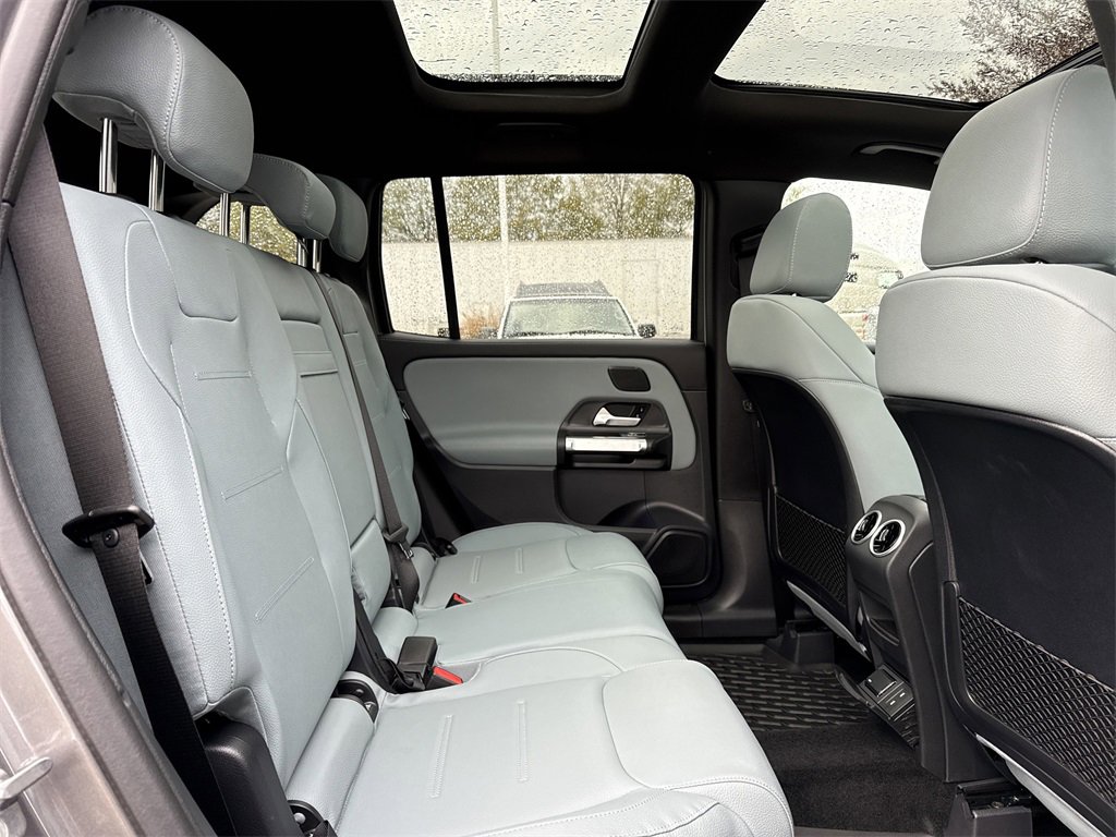 New 2026 Mercedes-Benz GLB 250 4MATIC image 17