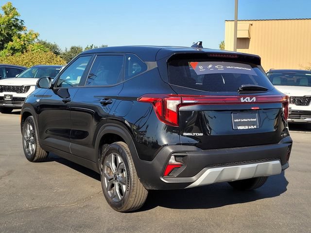 Certified 2026 Kia Seltos LX FWD image 8