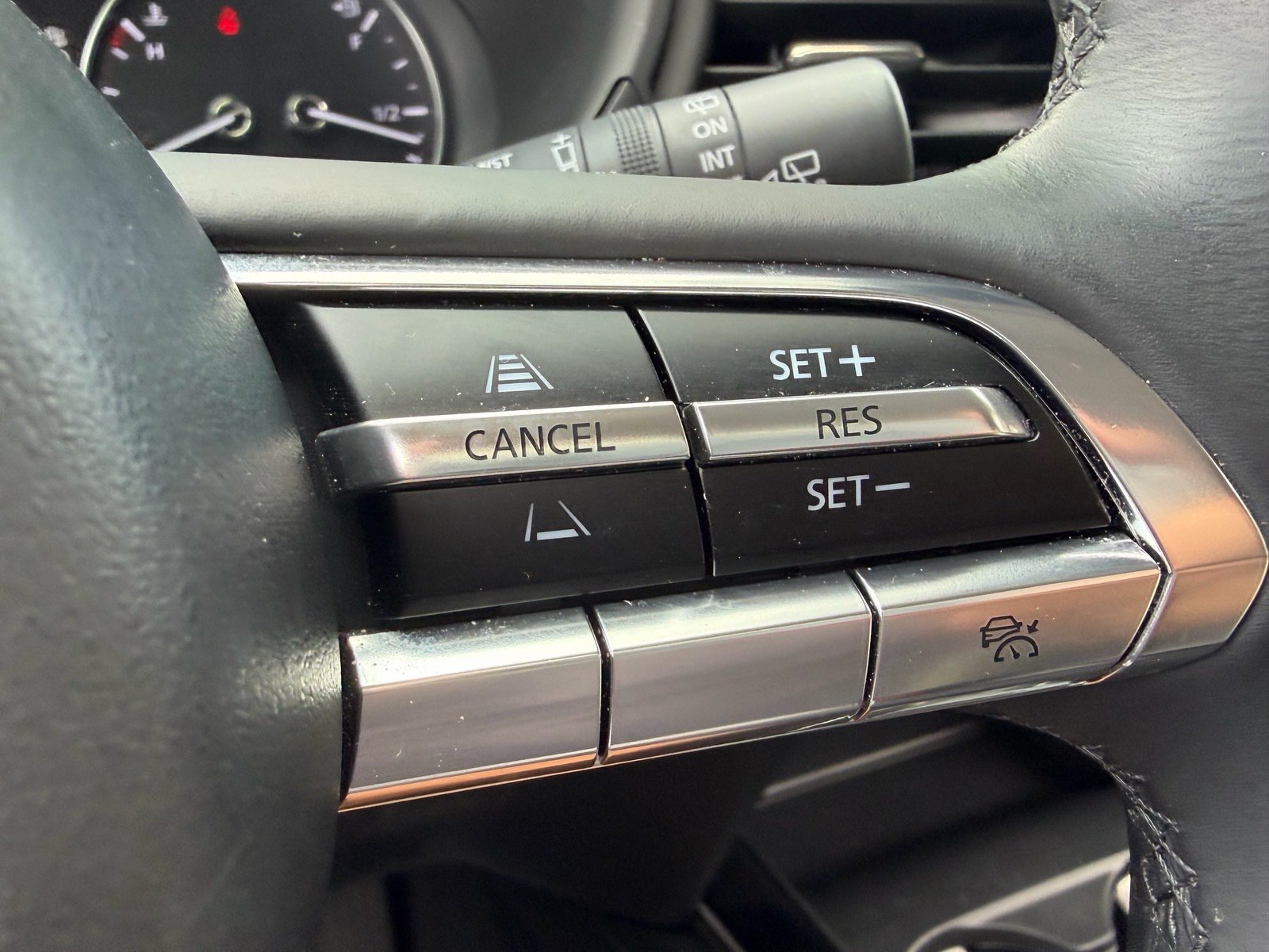 Used 2023 MAZDA CX-30 AWD 2.5 S w/ Preferred Package image 28