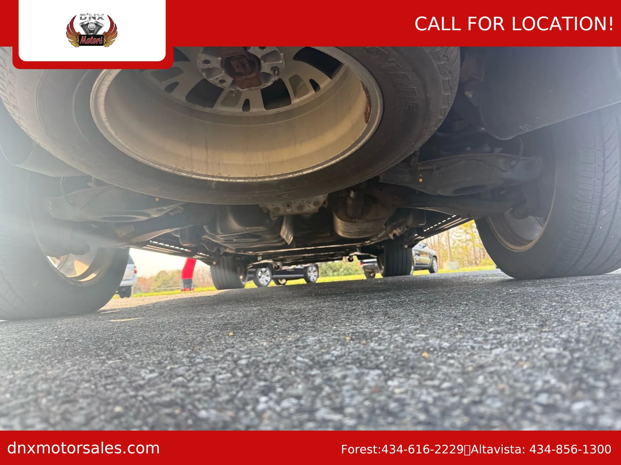 Used 2012 INFINITI QX56 4WD w/ Deluxe Touring Pkg image 15