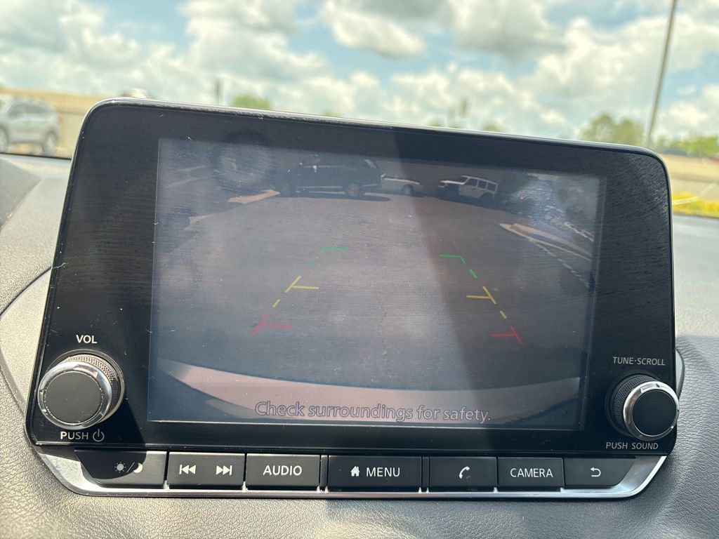 Used 2021 Nissan Sentra SV FWD image 20