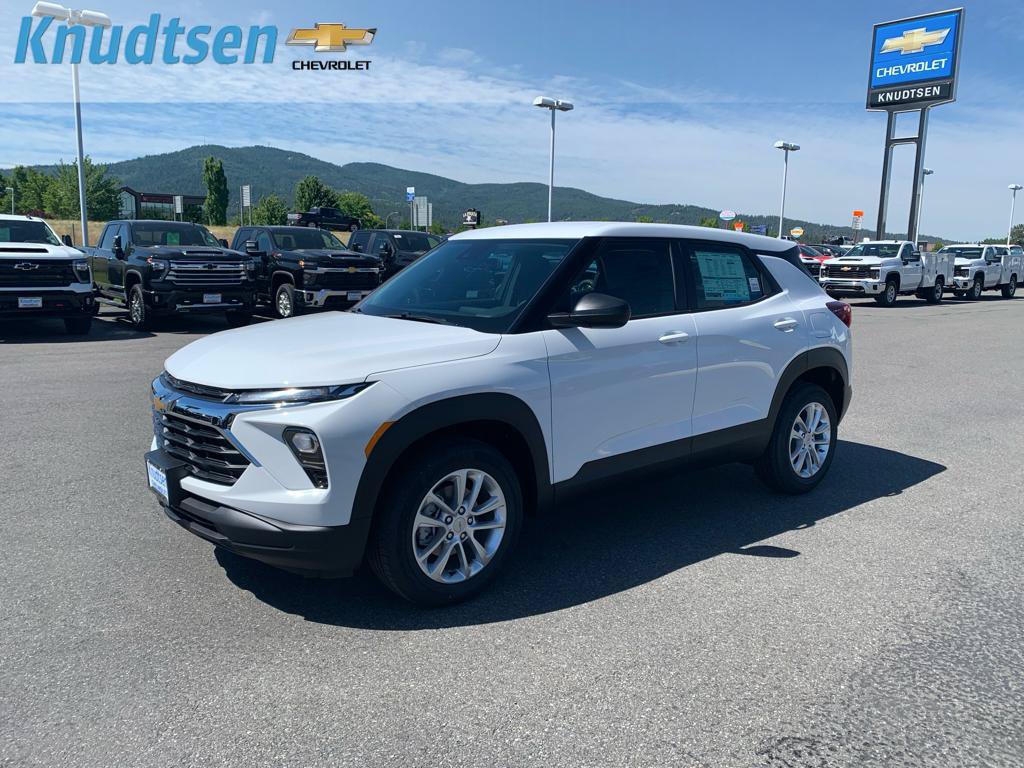 New 2026 Chevrolet TrailBlazer LS w/ LS Confidence Package AWD/4WD image 3