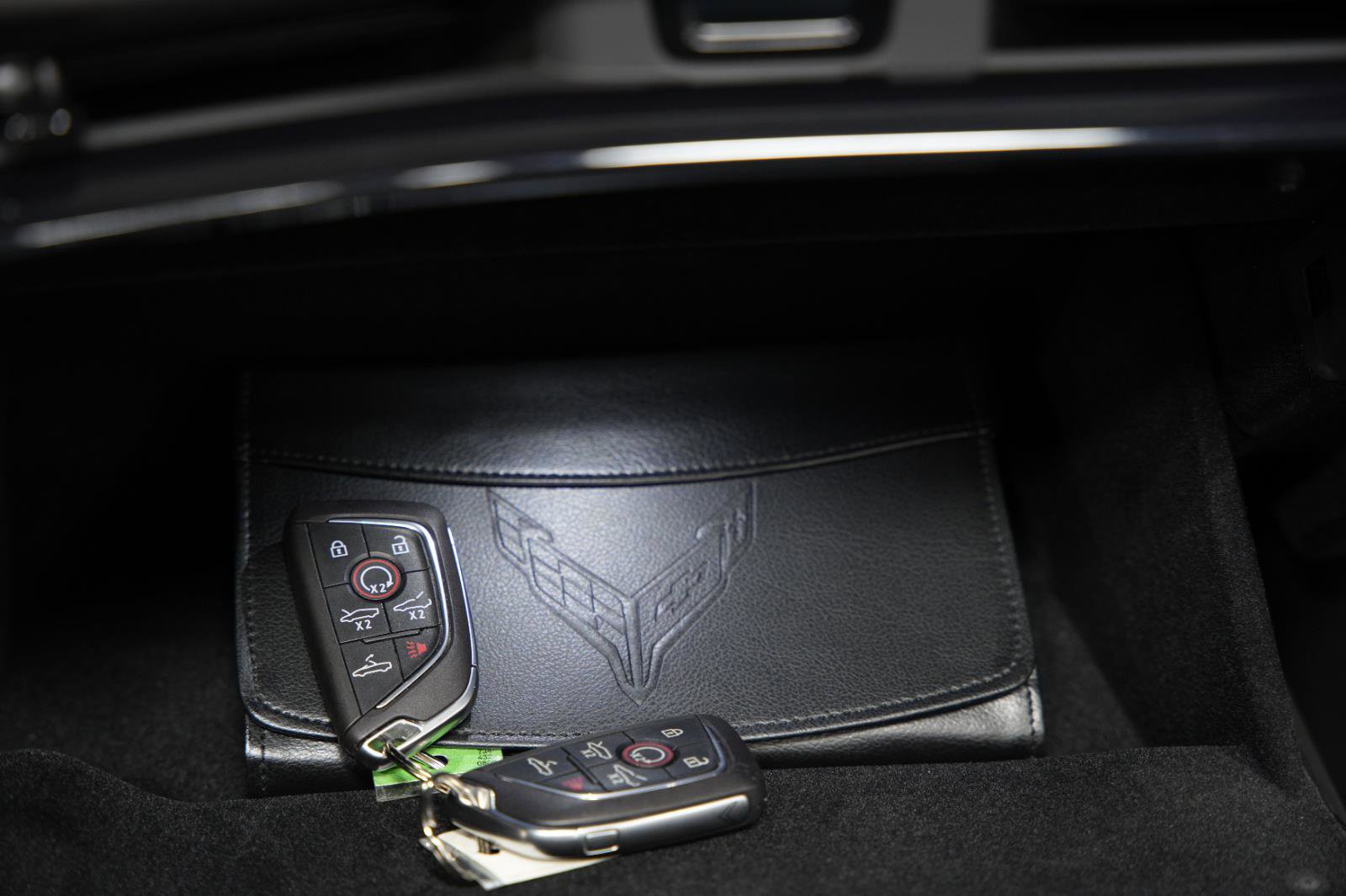 Used 2024 Chevrolet Corvette Stingray Premium Conv w/ Stealth Interior Trim Package image 35