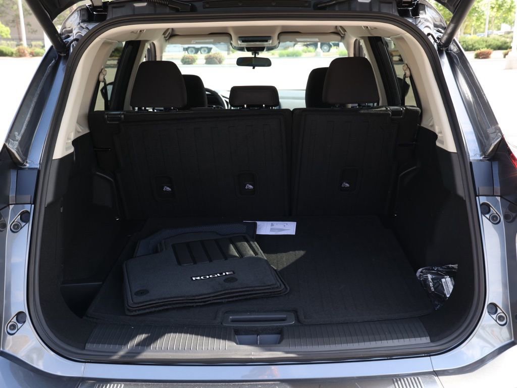 New 2026 Nissan Rogue SV image 16
