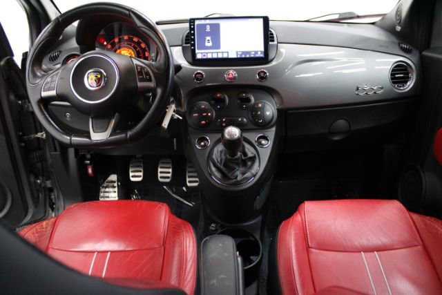 Used 2013 FIAT 500 Abarth w/ Comfort/Convenience Group FWD image 2