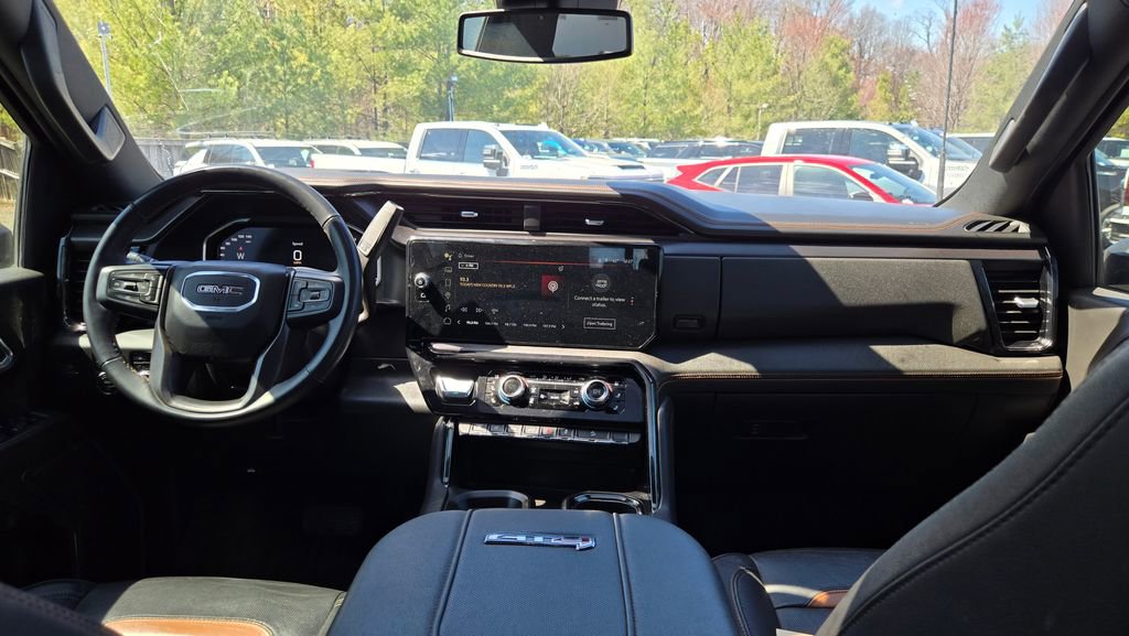 Used 2024 GMC Sierra 3500 AT4 w/ AT4 Preferred Package AWD/4WD image 20