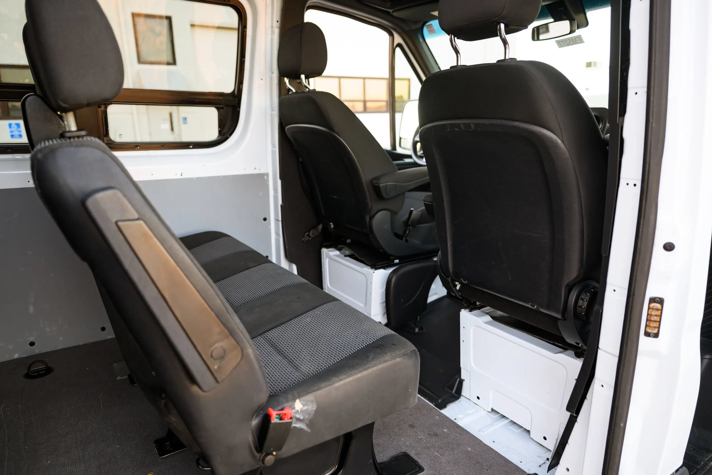 Used 2021 Mercedes-Benz Sprinter 3500 image 37