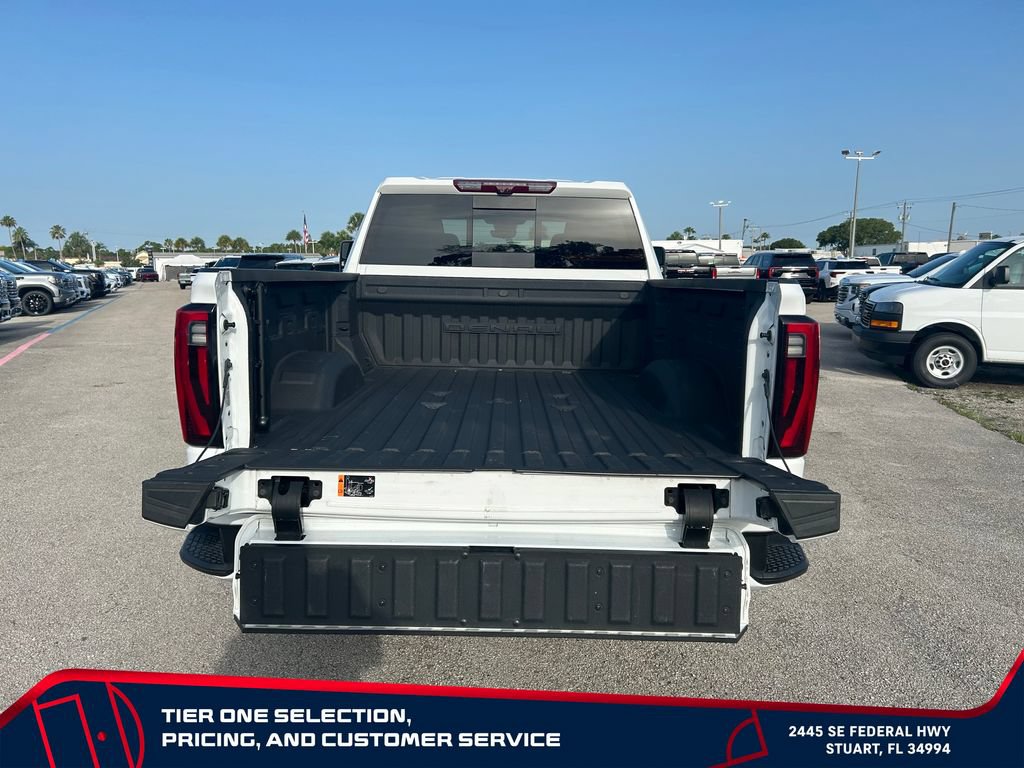 Used 2024 GMC Sierra 2500 Denali w/ Denali Reserve Package AWD/4WD image 10