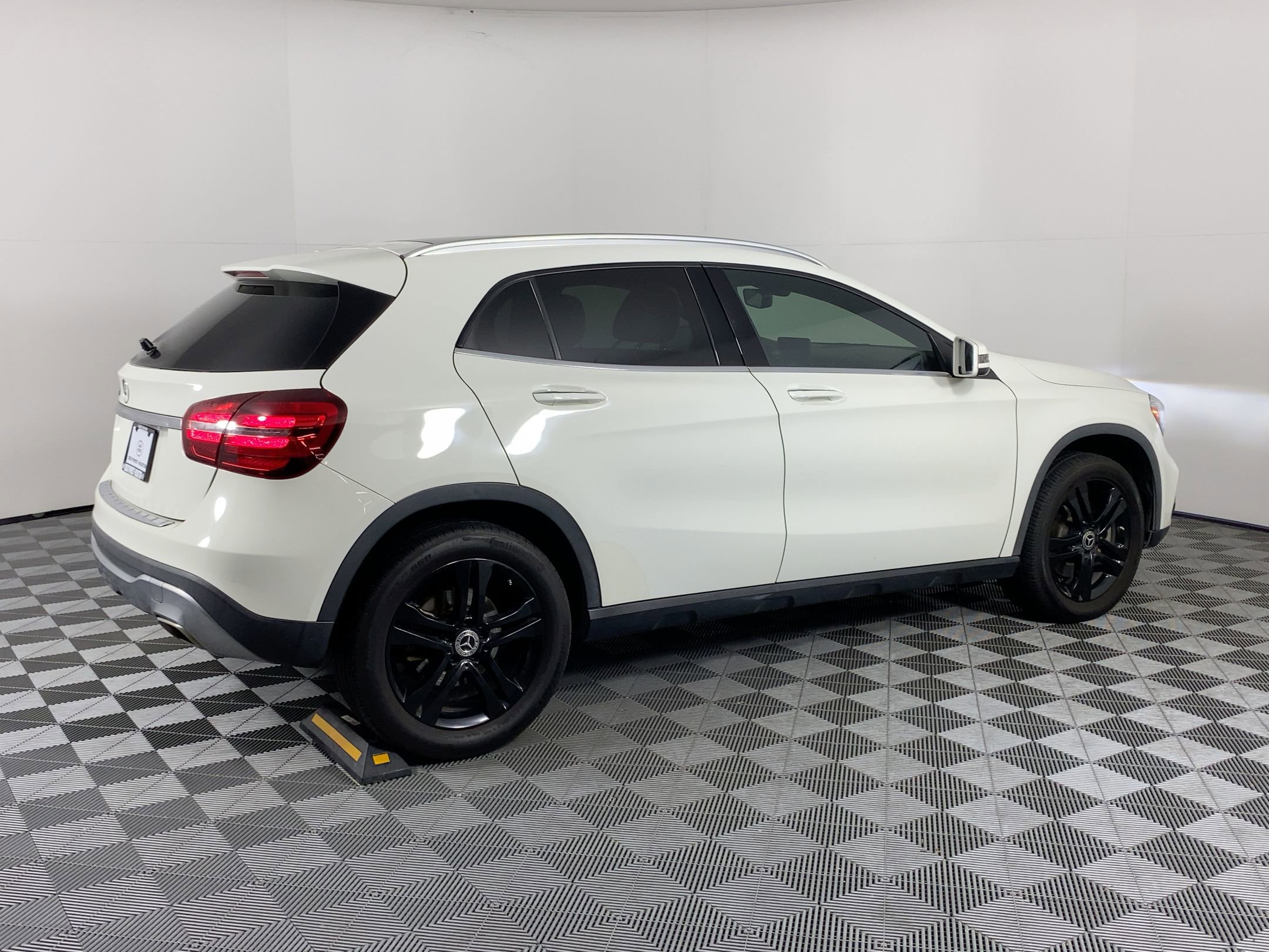 Used 2018 Mercedes-Benz GLA 250 image 7