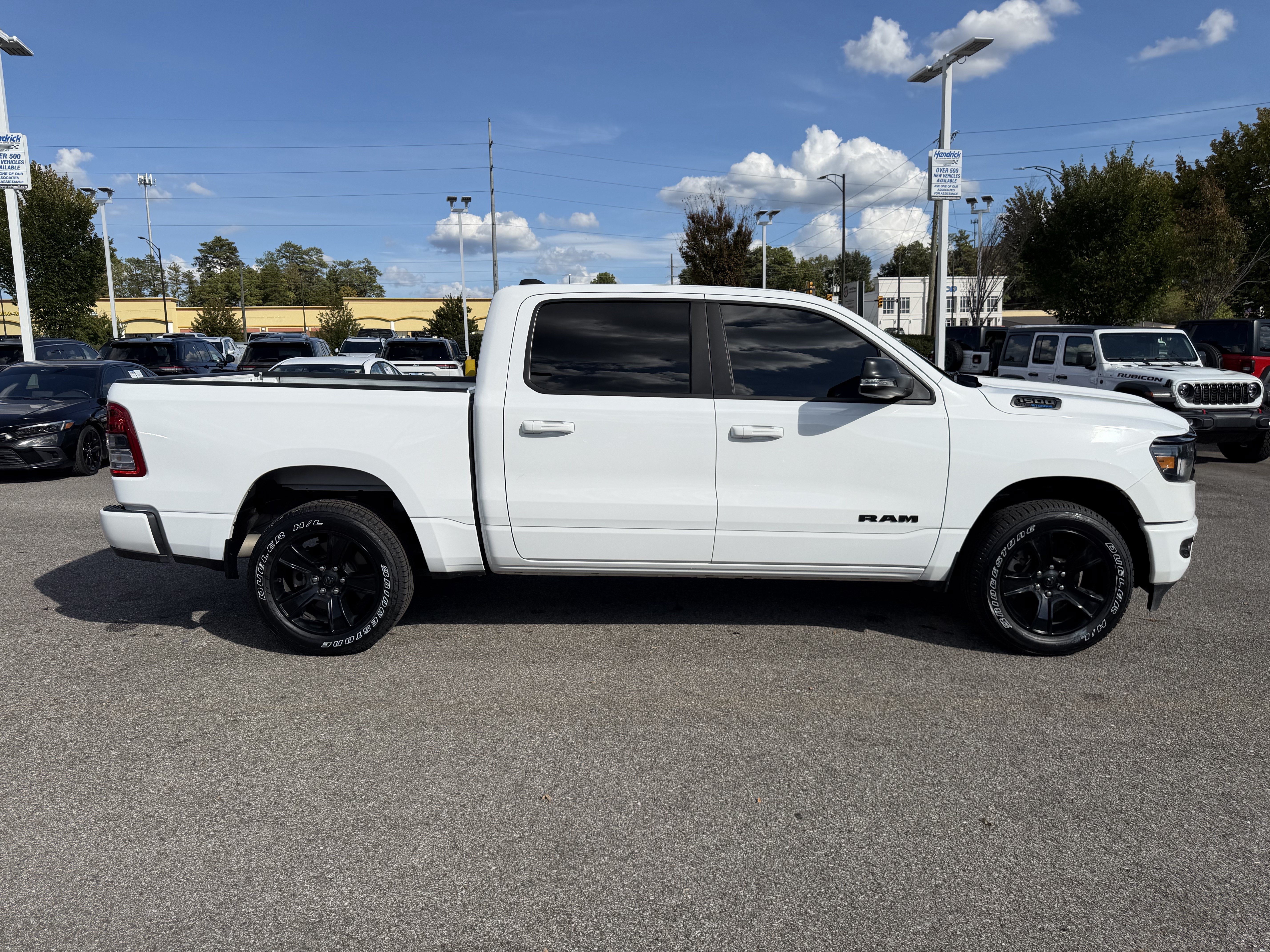 Used 2022 RAM 1500 Big Horn AWD/4WD image 11