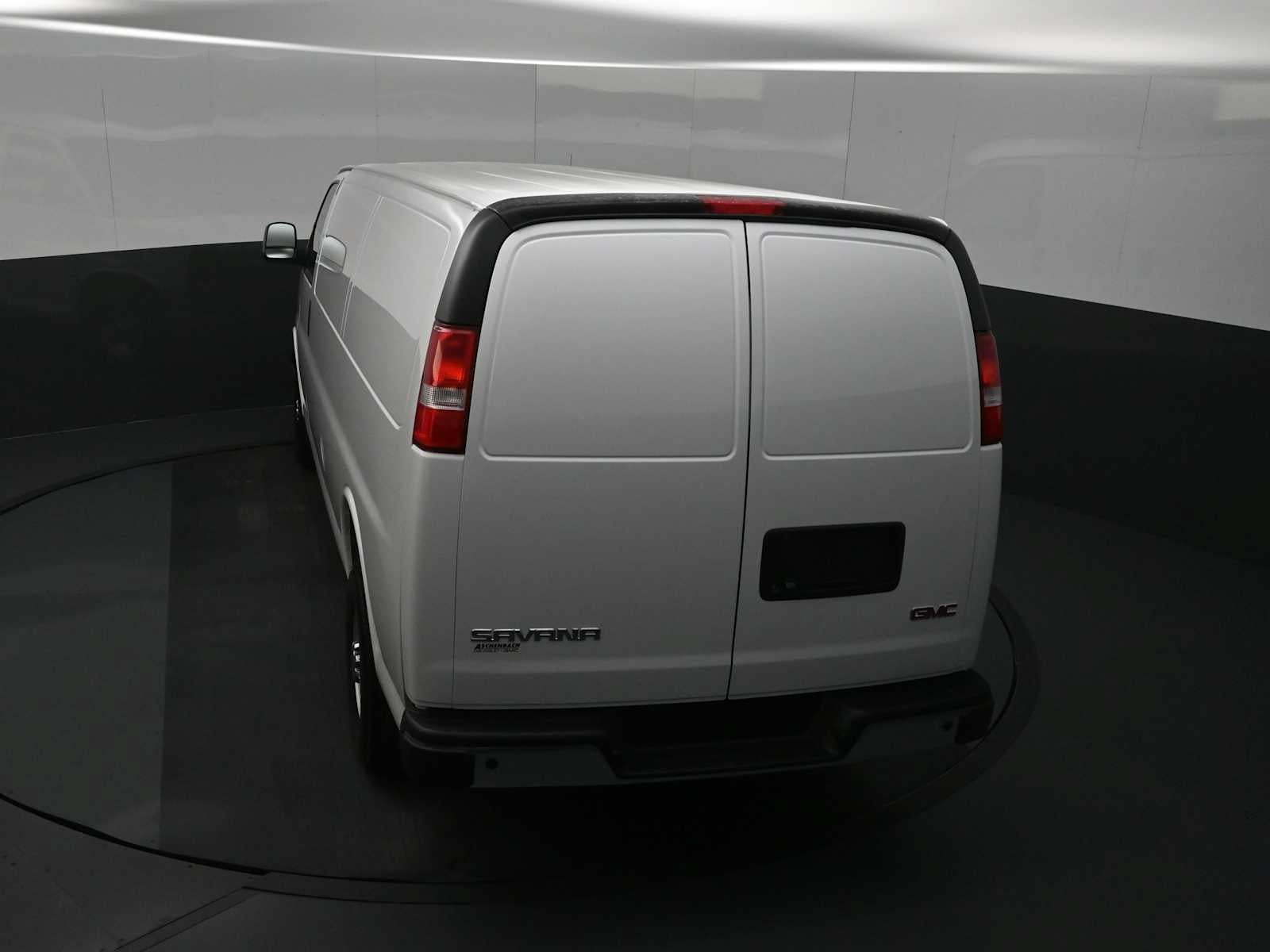 New 2026 GMC Savana 3500 Extended w/ Driver Convenience Package RWD image 29
