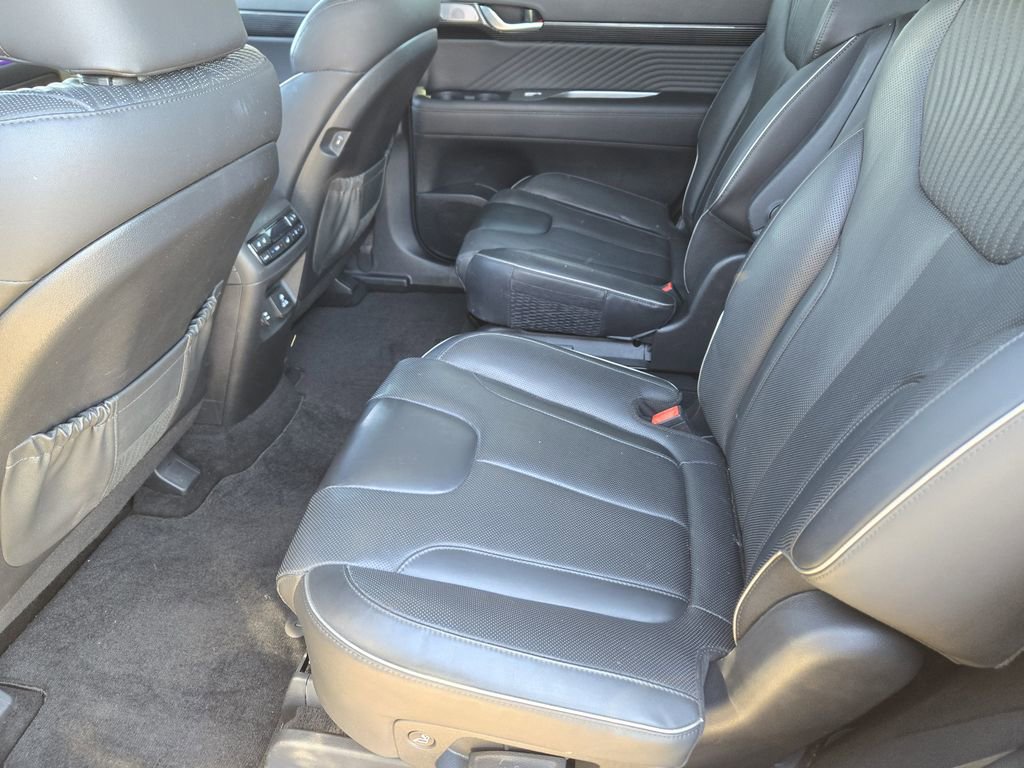 Used 2024 Hyundai Palisade Calligraphy image 21