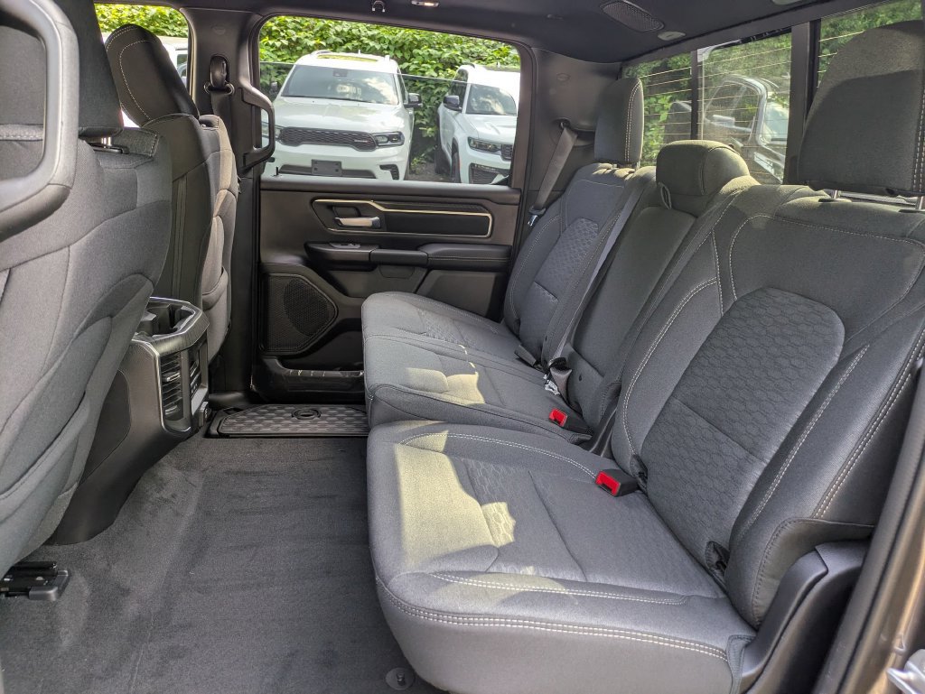 New 2026 RAM 1500 Big Horn AWD/4WD image 24