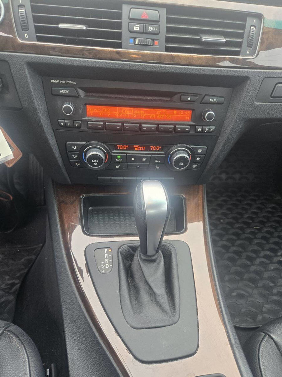 Used 2011 BMW 328i xDrive Sedan image 21