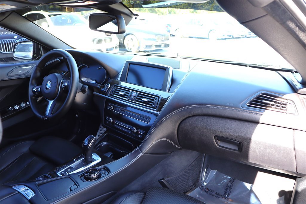 Used 2015 BMW 650i Convertible RWD image 32