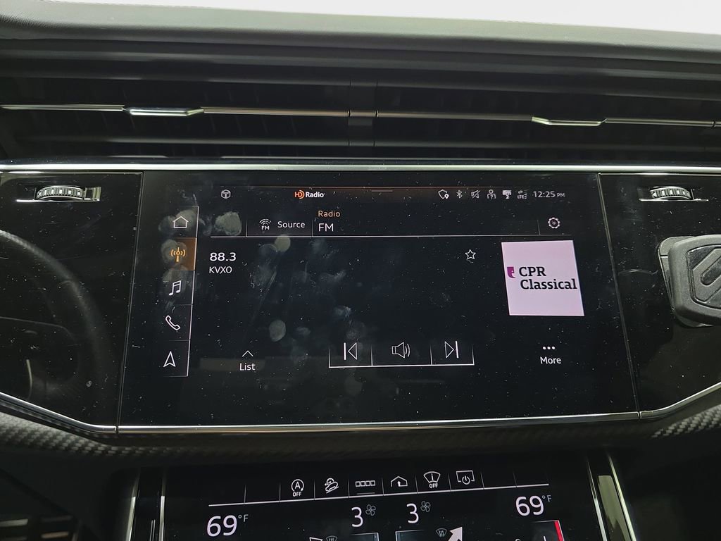 Used 2021 Audi RS Q8 AWD/4WD image 24
