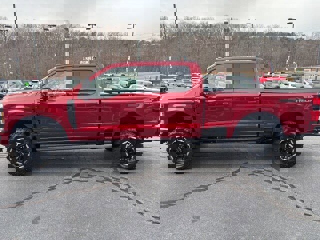 New 2026 Ford F350 Platinum w/ Tremor Off-Road Package image 2