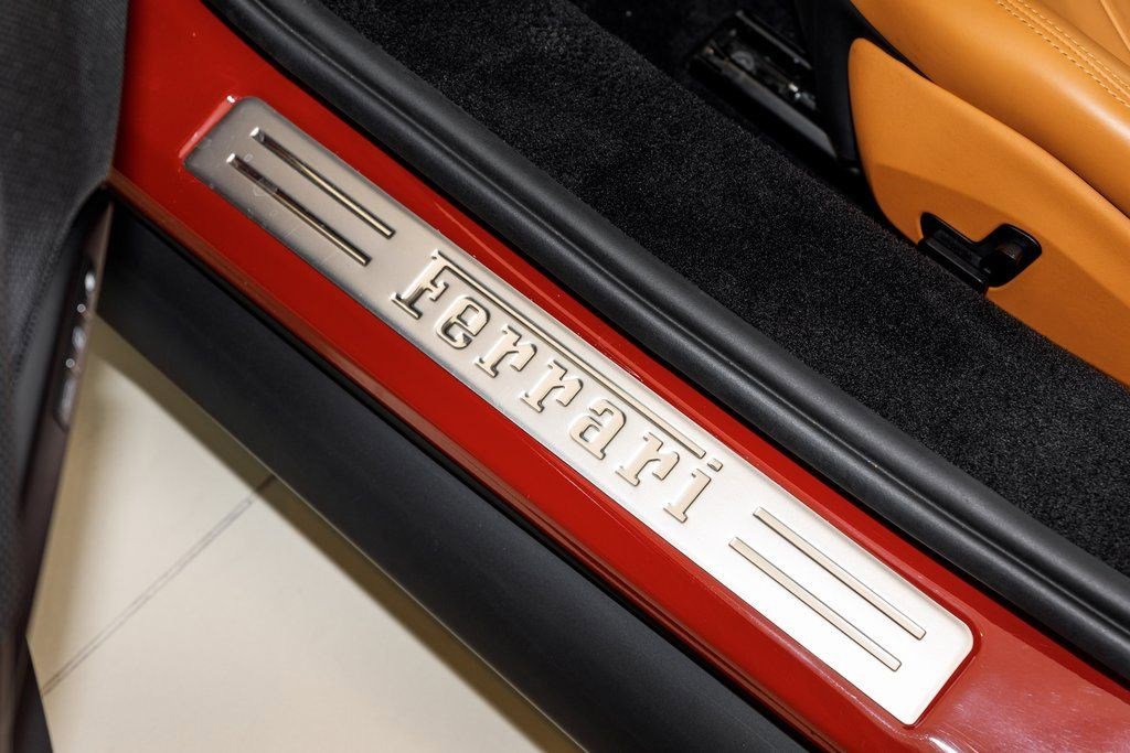 Used 2022 Ferrari 296 GTB RWD image 19