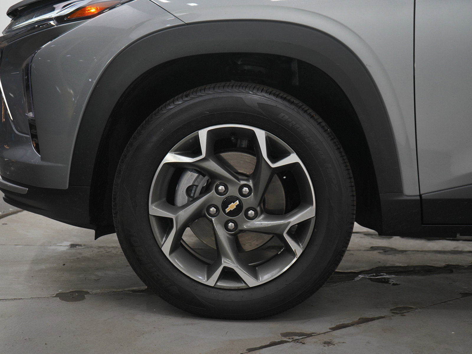 Used 2024 Chevrolet Trax LT w/ Driver Confidence Package FWD image 28