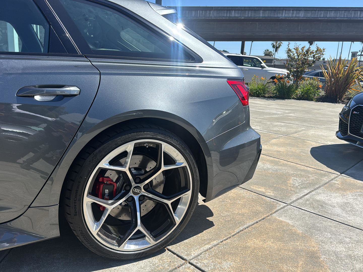 Used 2025 Audi RS 6 performance AWD/4WD image 9