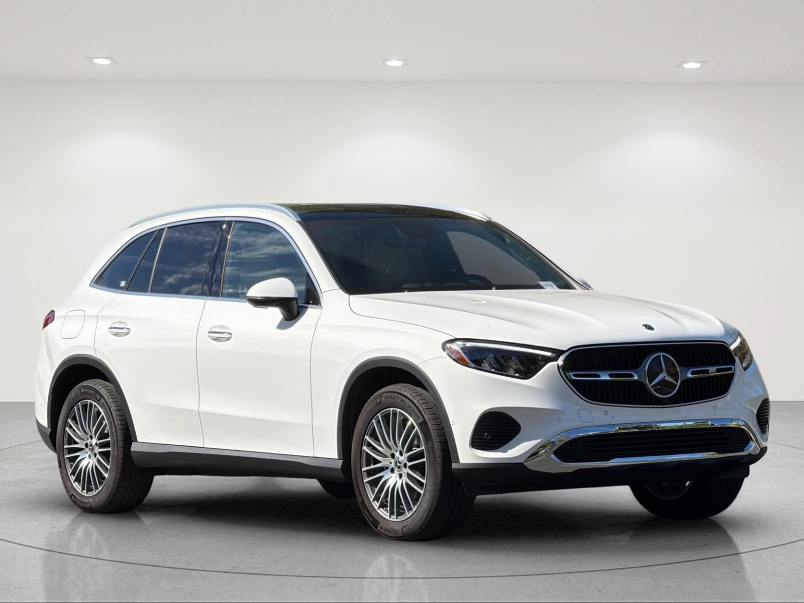 Used 2016 Mercedes-Benz GLC 300 4MATIC image 7