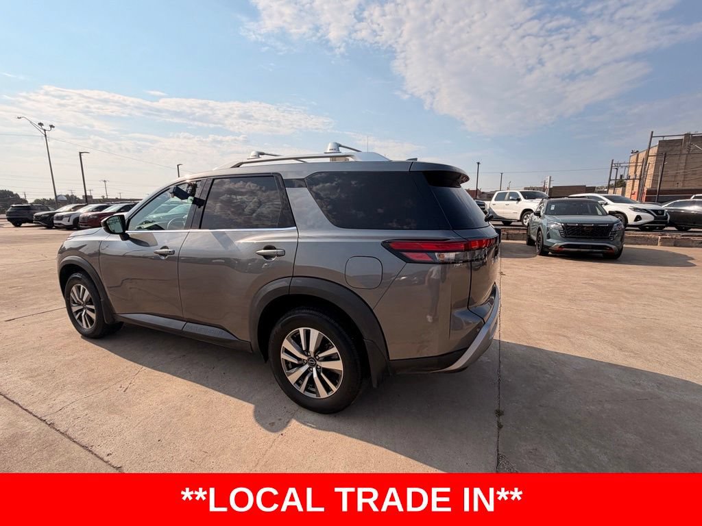Certified 2023 Nissan Pathfinder SL AWD/4WD image 3