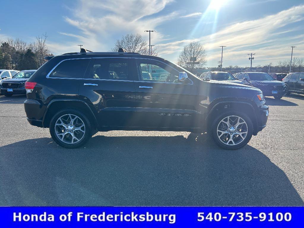 Used 2019 Jeep Grand Cherokee Overland AWD/4WD image 7