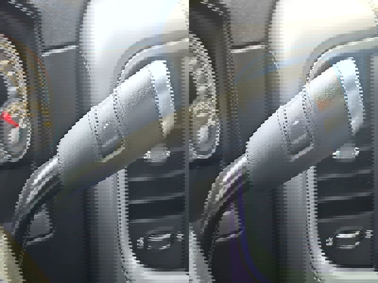 Used 2016 RAM 3500 Laramie Longhorn image 33