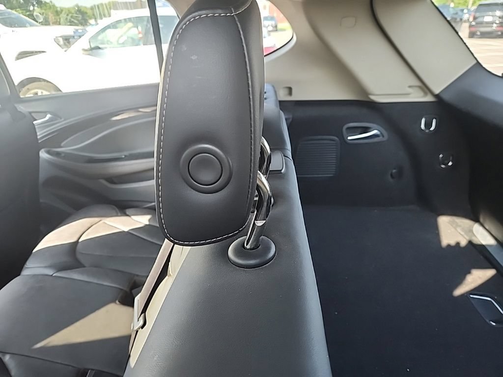 Used 2017 Buick Envision Essence AWD/4WD image 16