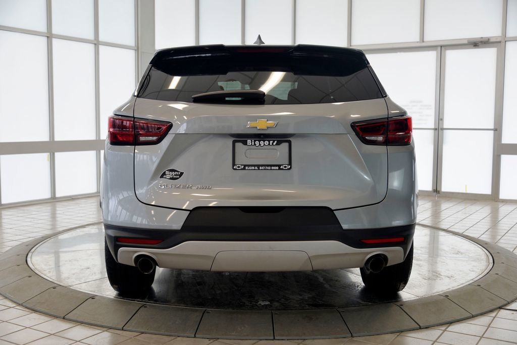Used 2023 Chevrolet Blazer LT image 7