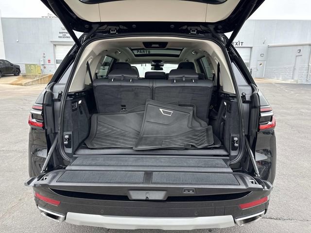 Used 2023 BMW X7 xDrive40i w/ Premium Package image 4