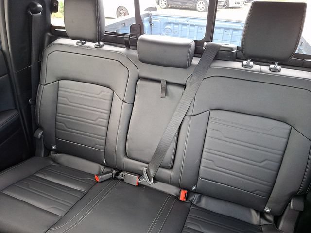 Used 2024 Ford Ranger Lariat w/ FX4 Off-Road Package AWD/4WD image 18
