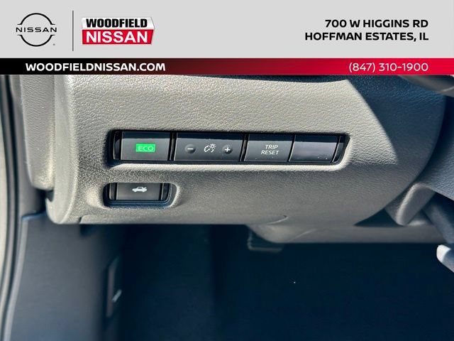 Certified 2024 Nissan Sentra SV w/ Lighting Package FWD image 23