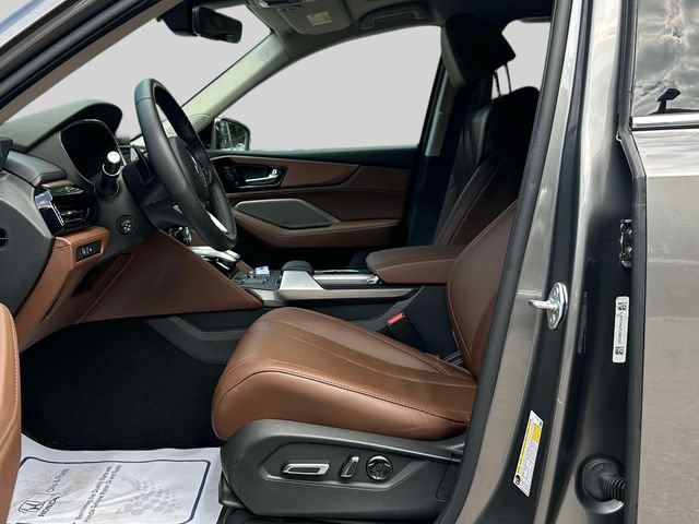 Certified 2023 Acura MDX w/ Technology Package AWD/4WD image 17