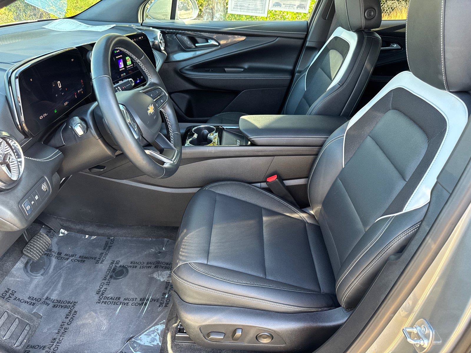Used 2024 Chevrolet Blazer EV LT AWD/4WD image 26