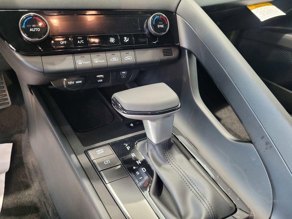 New 2026 Hyundai Elantra Sport image 10