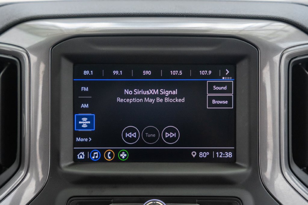 Used 2024 Chevrolet Silverado 1500 Custom AWD/4WD image 25