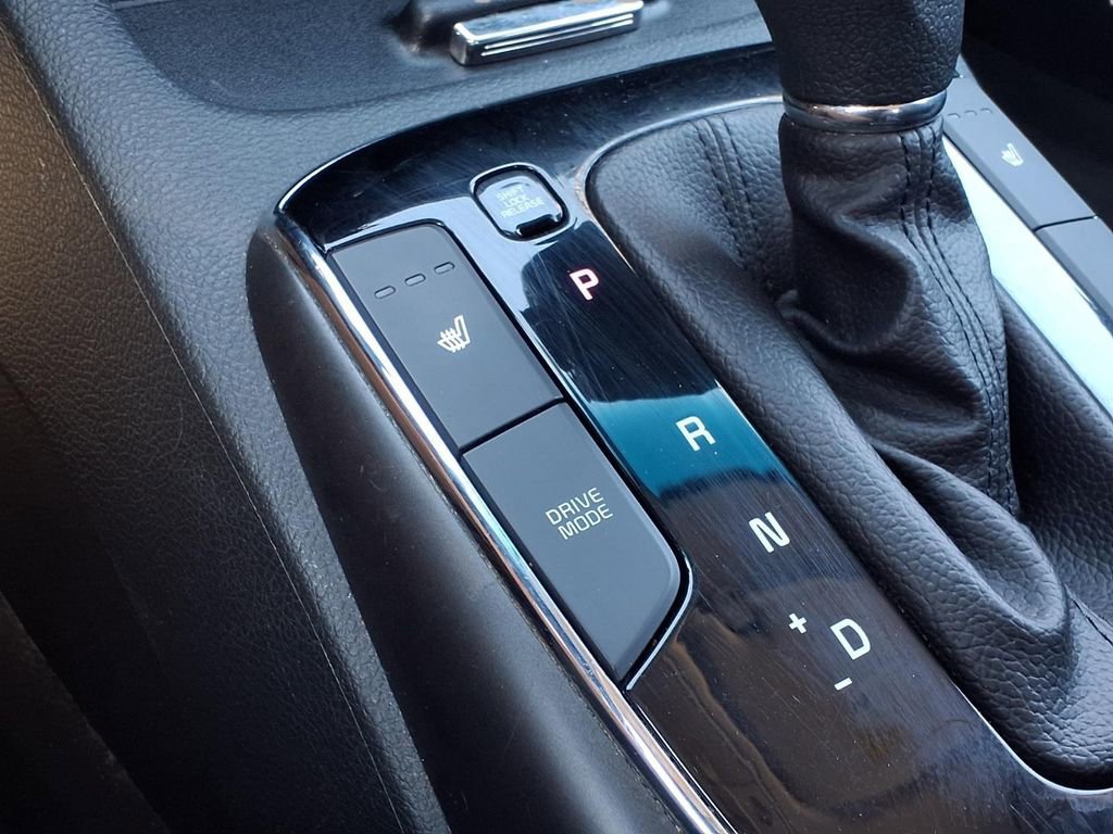 Used 2018 Kia Forte EX image 9