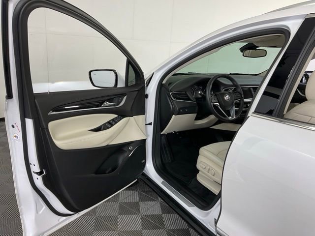 Used 2023 Buick Enclave Essence w/ Experience Buick Package image 28