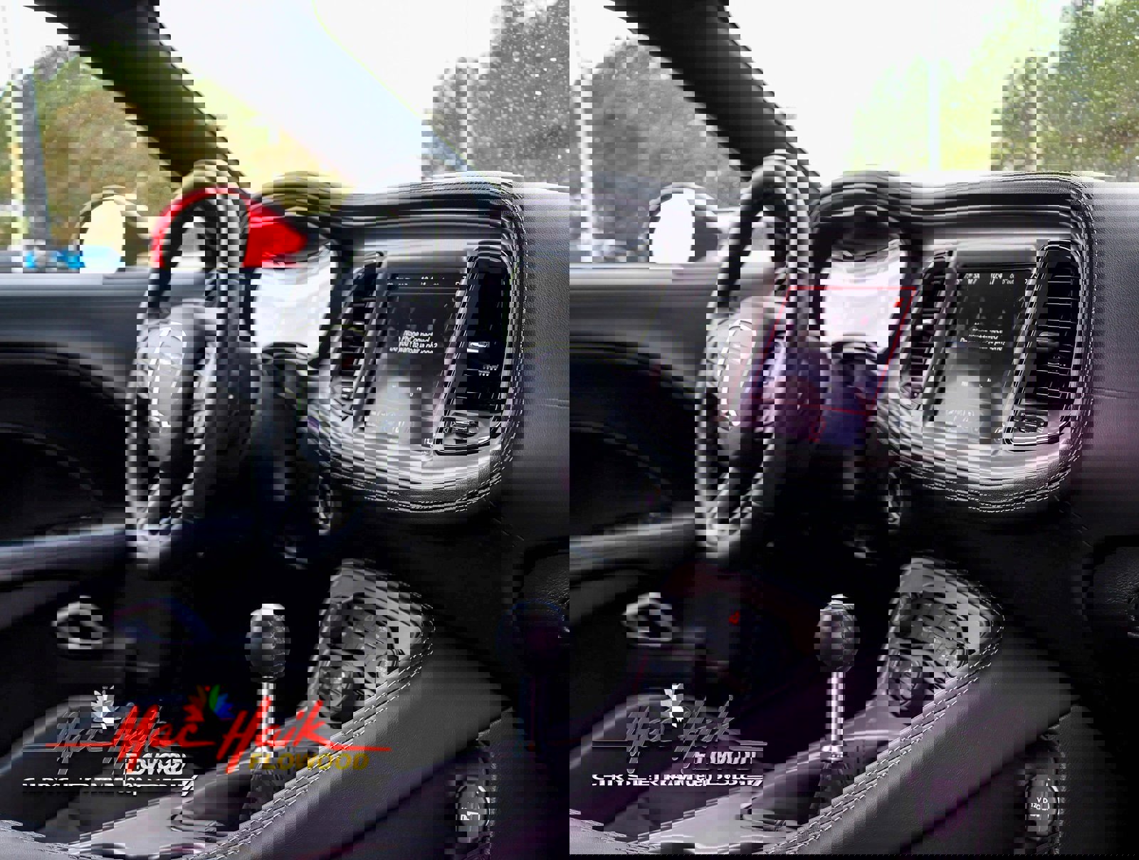 Used 2023 Dodge Challenger R/T w/ Plus Package image 9