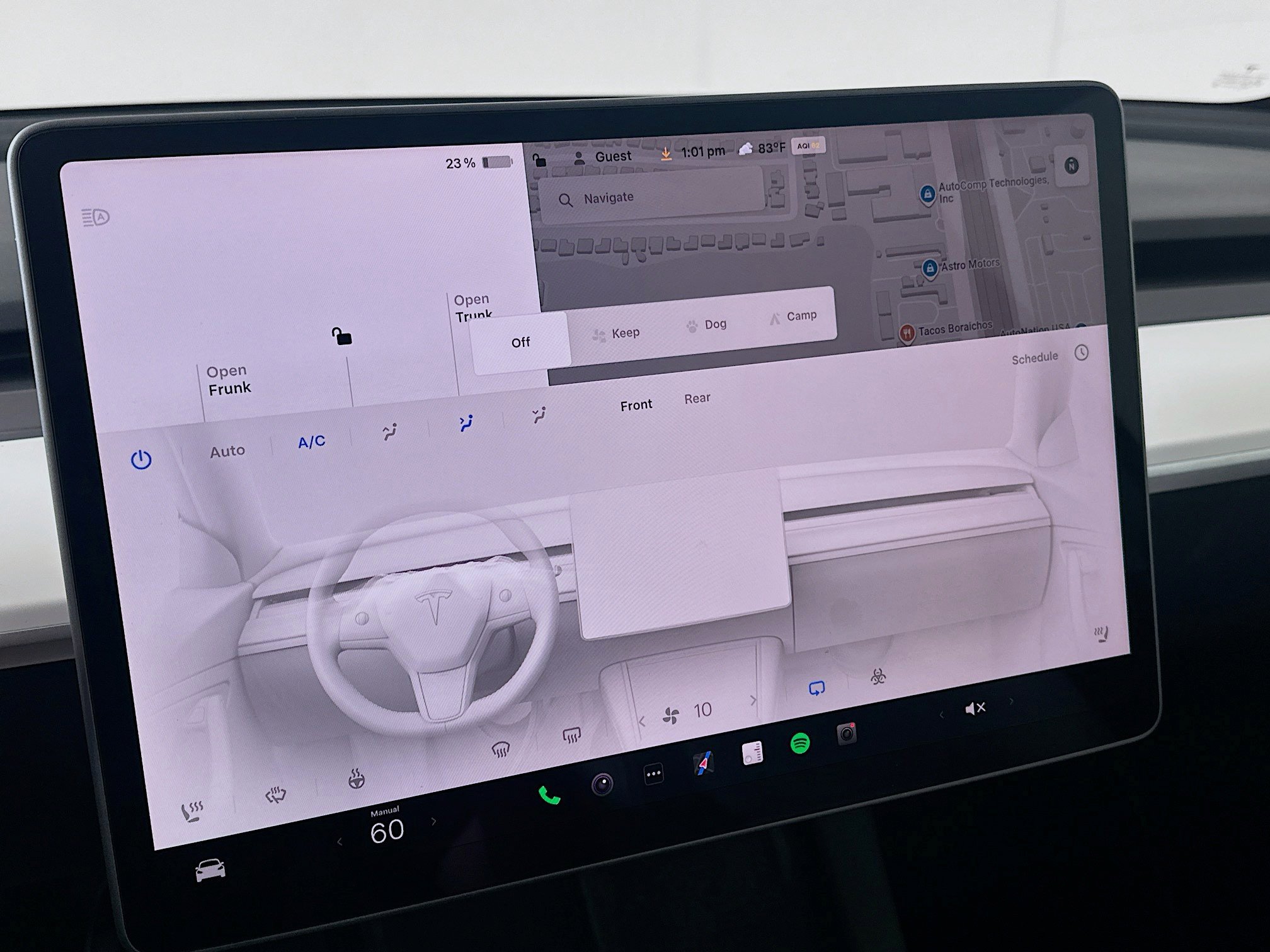 Used 2023 Tesla Model Y Performance image 23