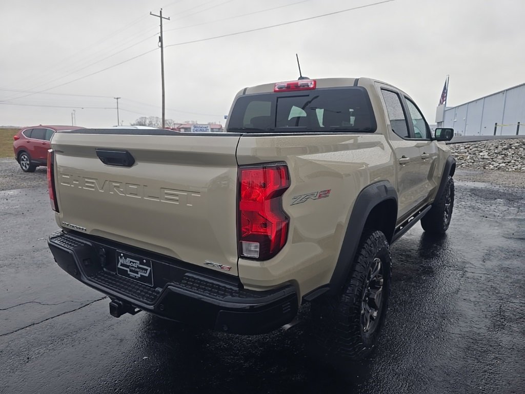 Used 2024 Chevrolet Colorado ZR2 w/ Technology Package image 9