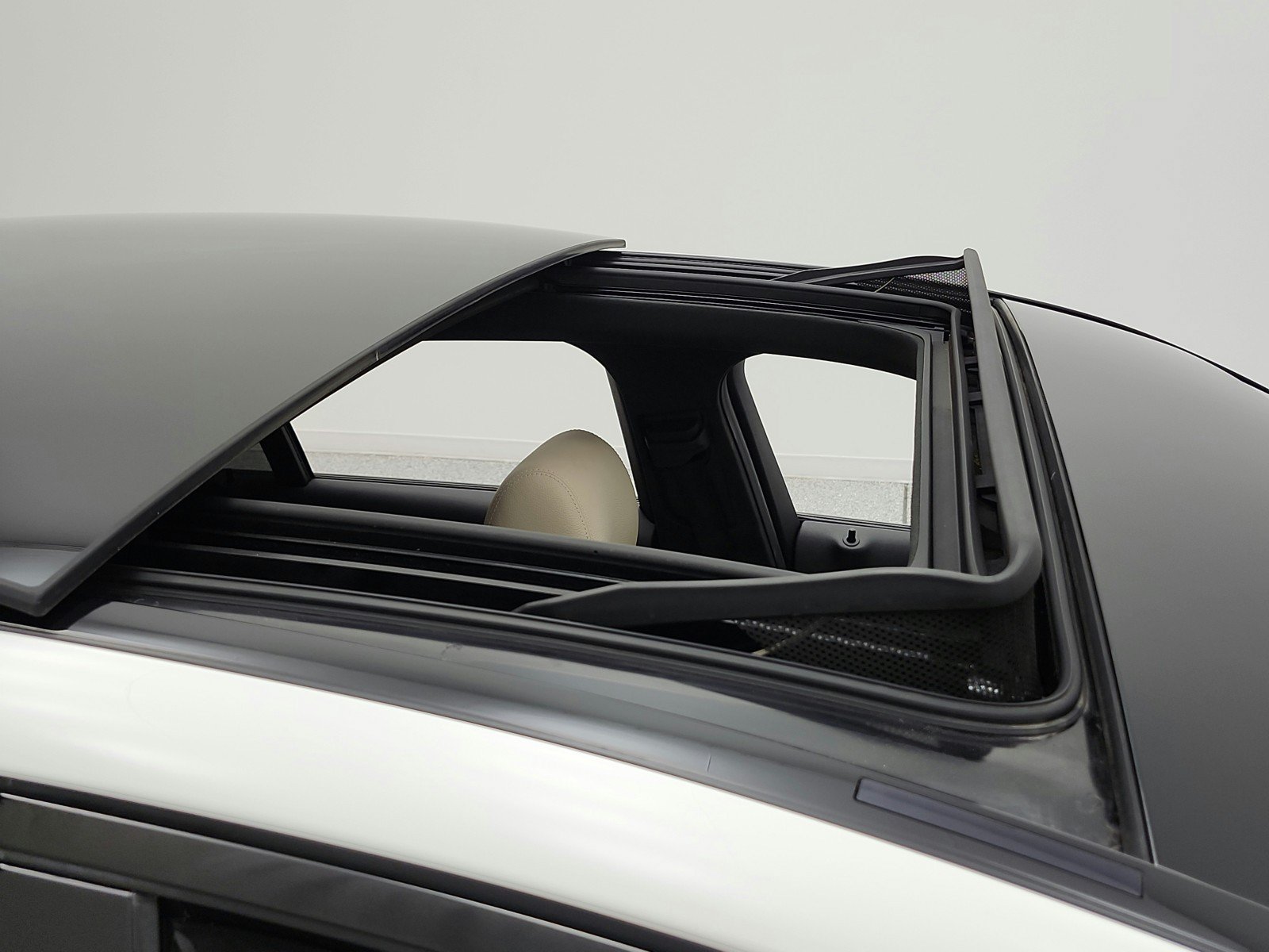 Used 2021 Mercedes-Benz C 300 Sedan image 19
