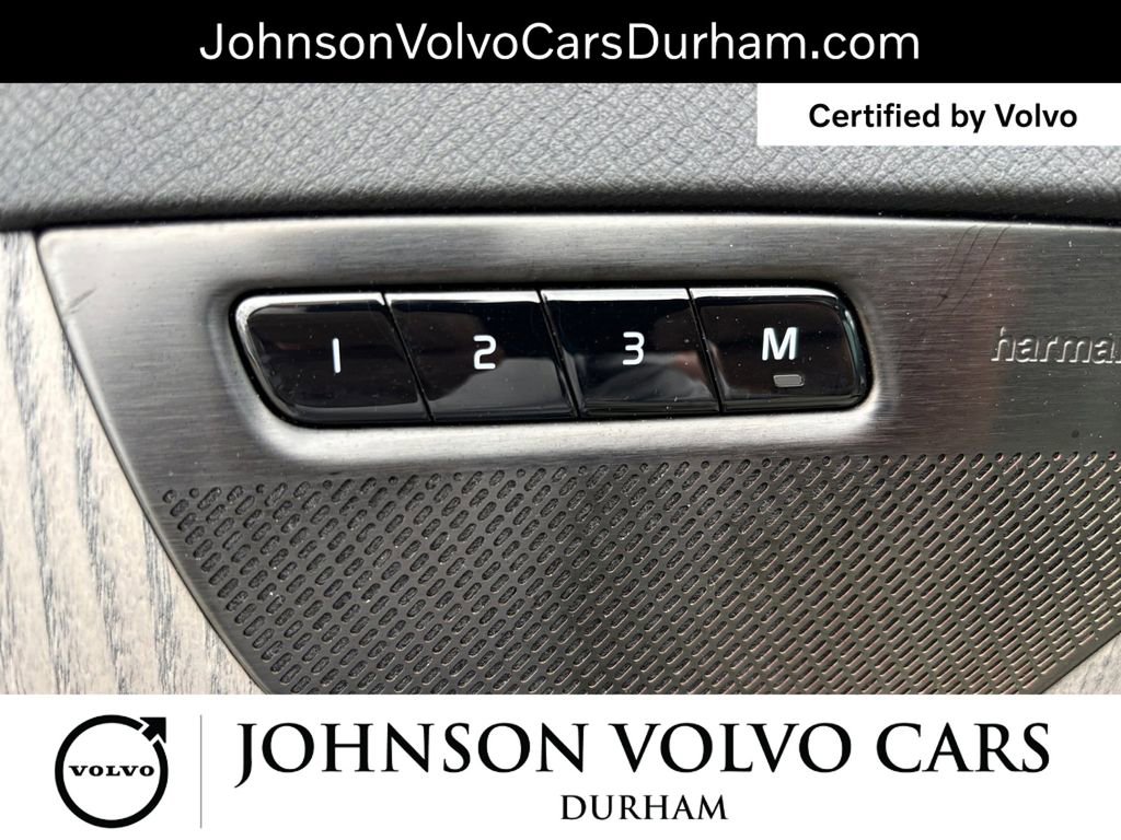 Certified 2024 Volvo XC90 B6 Plus w/ Protection Package image 13