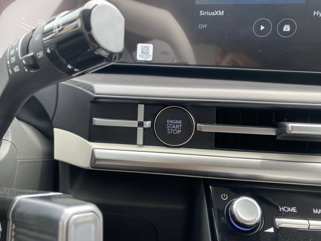 New 2027 Hyundai Santa Fe SEL FWD image 22