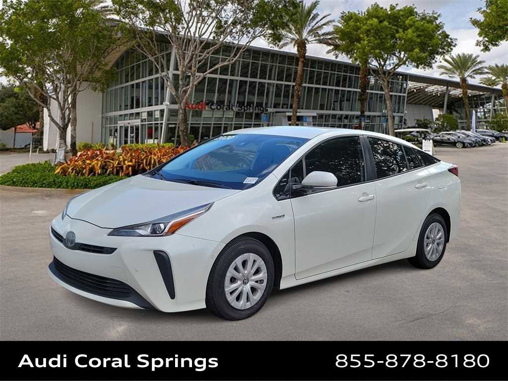 Used 2020 Toyota Prius LE